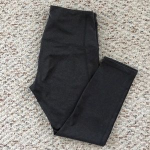 grey reebok cropped leggings